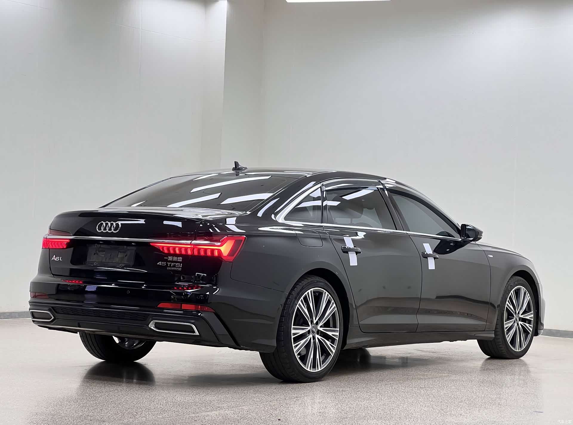 Audi A6L, 2022 29