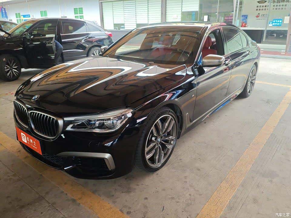 BMW 7 Series, 2018 1