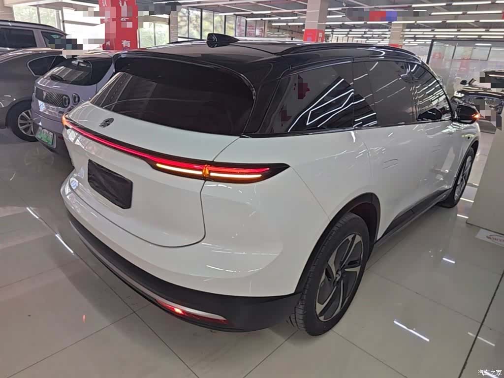 NIO ES6, 2024 7