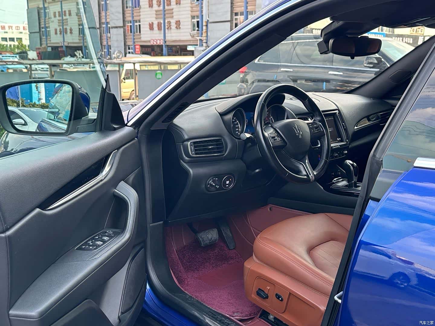 Maserati Levante, 2018 9