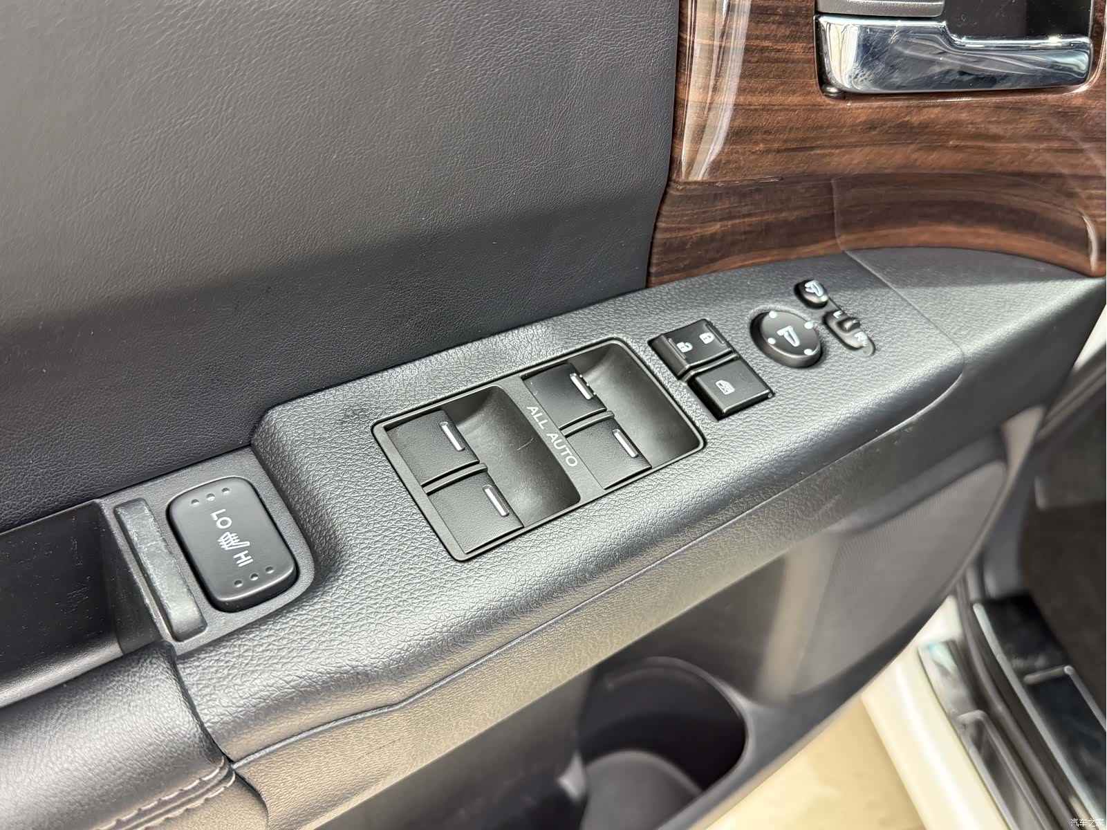 Honda Elysion, 2018 15