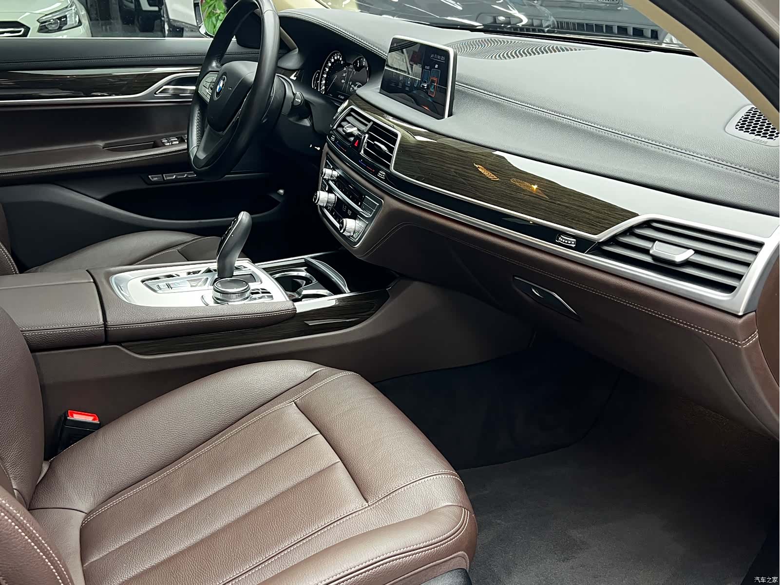 BMW 7 Series, 2019 25