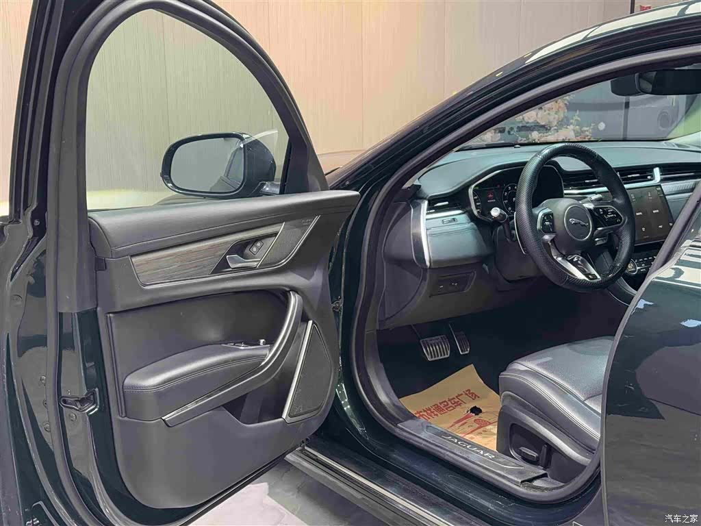 Land Rover P200, 2022 4