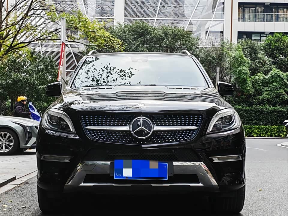 Mercedes-Benz M class