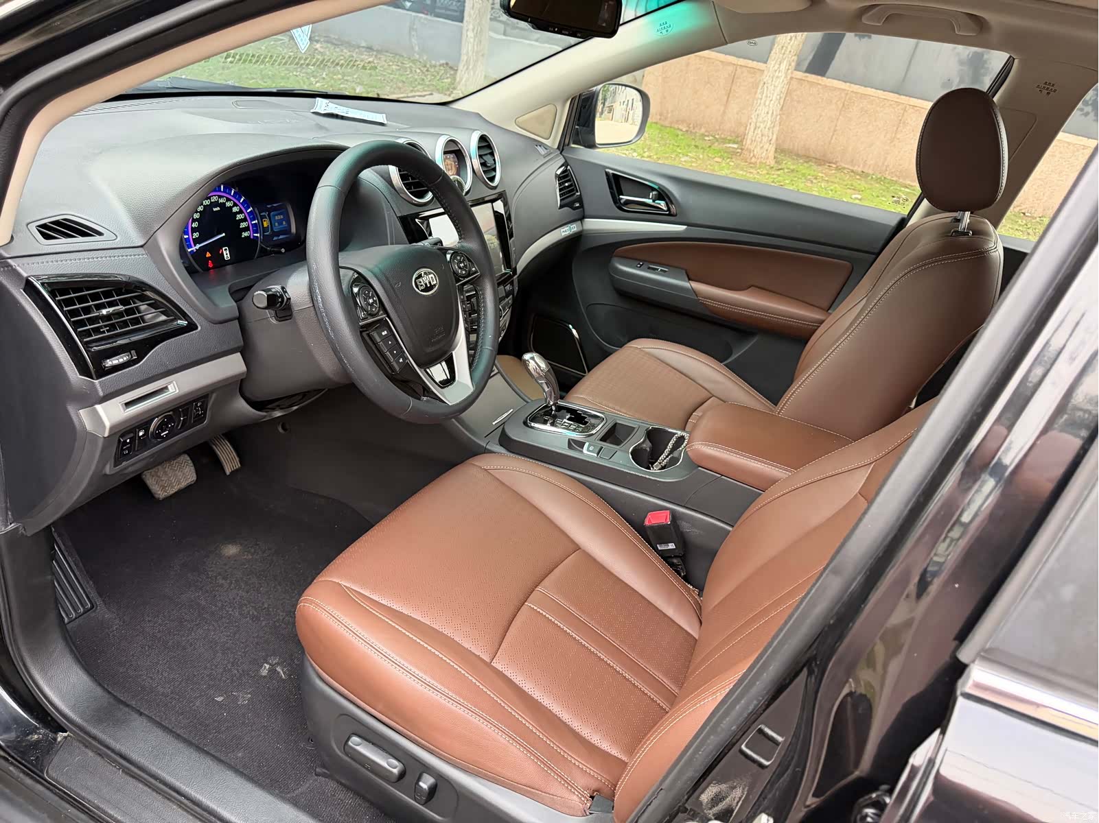 BYD S7, 2015 все фото