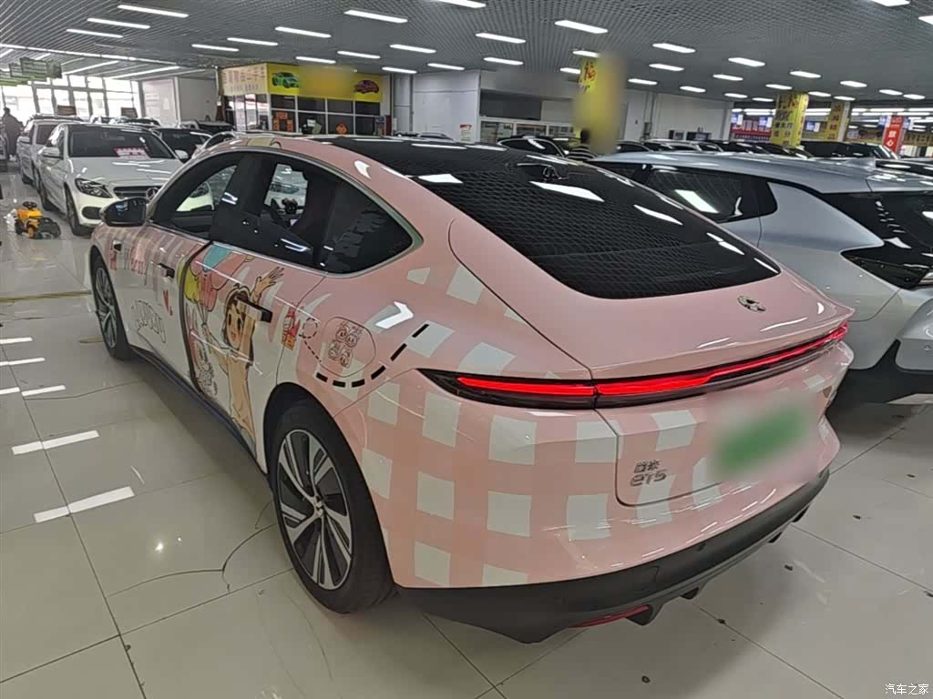 NIO ET5, 2024 все фото