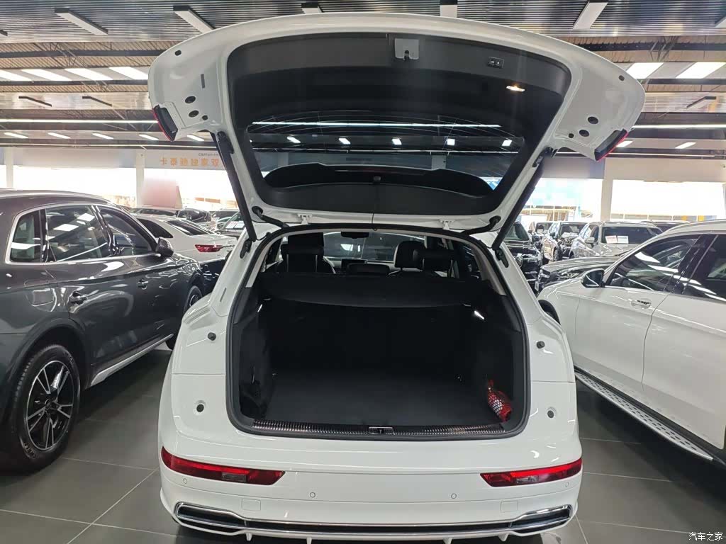Audi Q5L, 2020 15