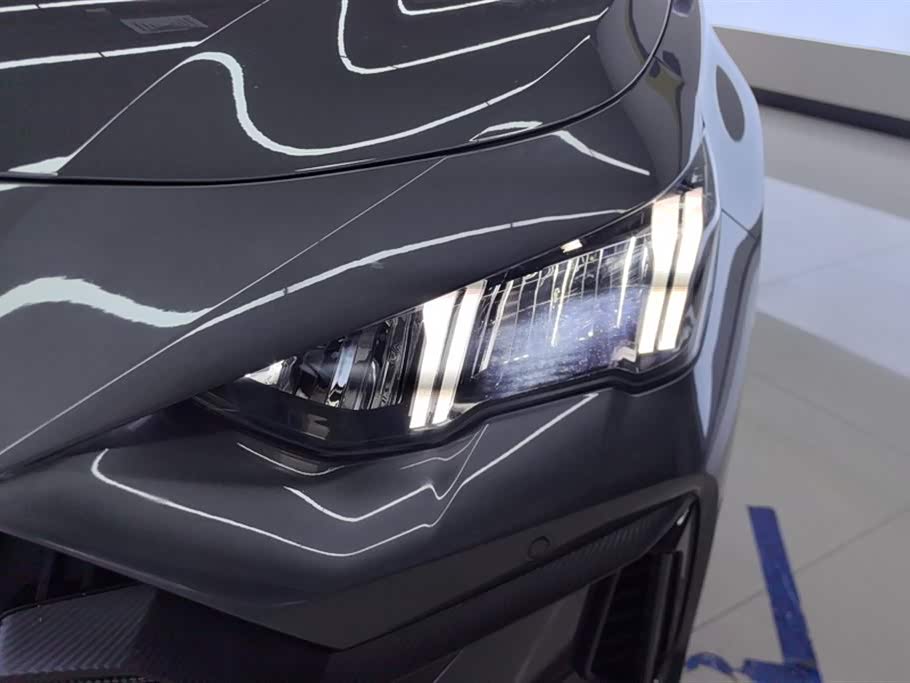 Trumpchi Shadow Leopard