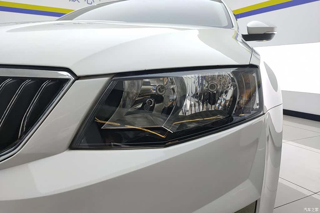 Skoda Octavia, 2016 все фото