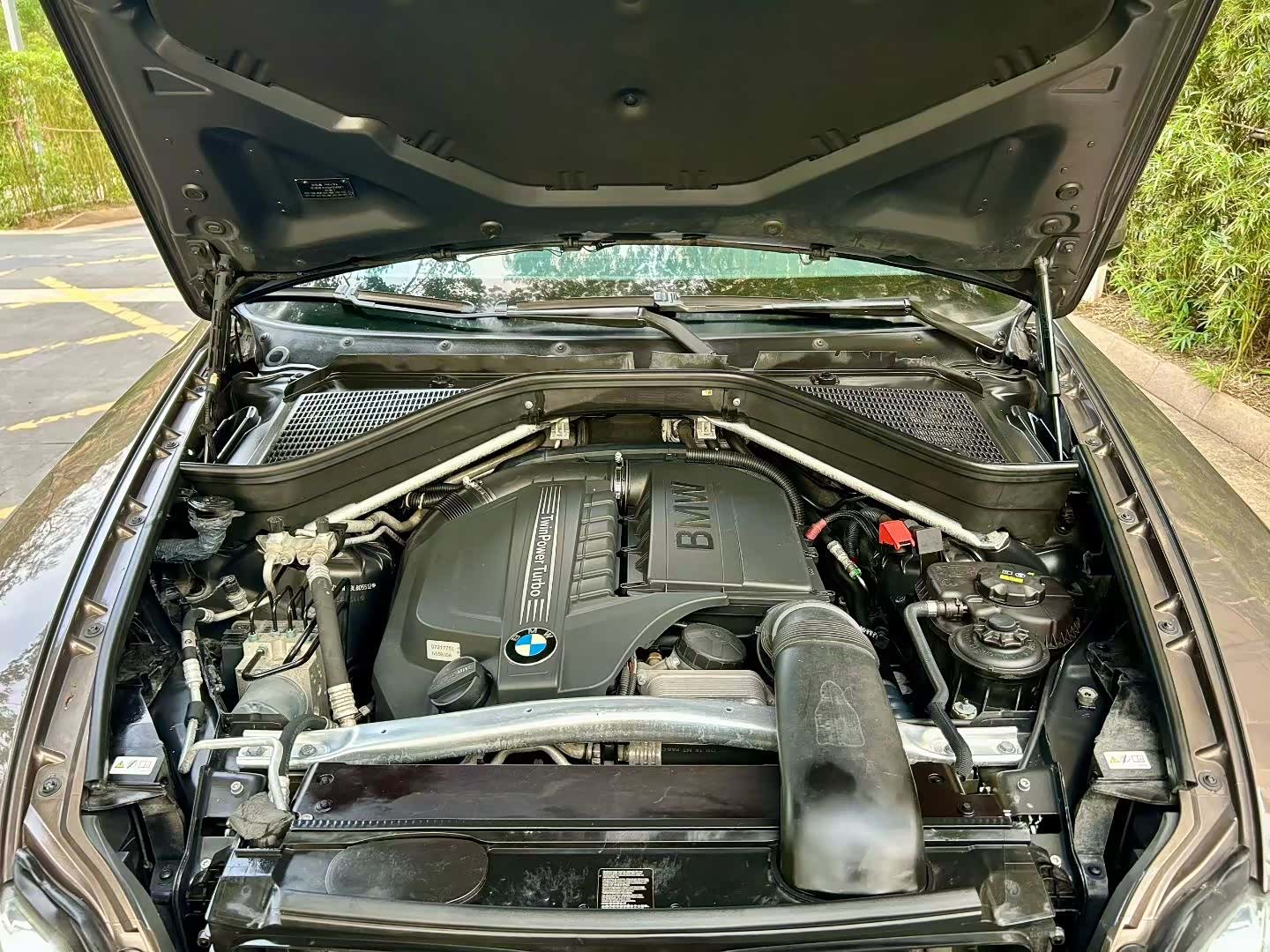 BMW X5, 2011 7