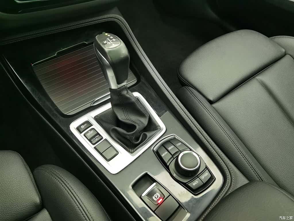BMW 1 Series, 2019 13