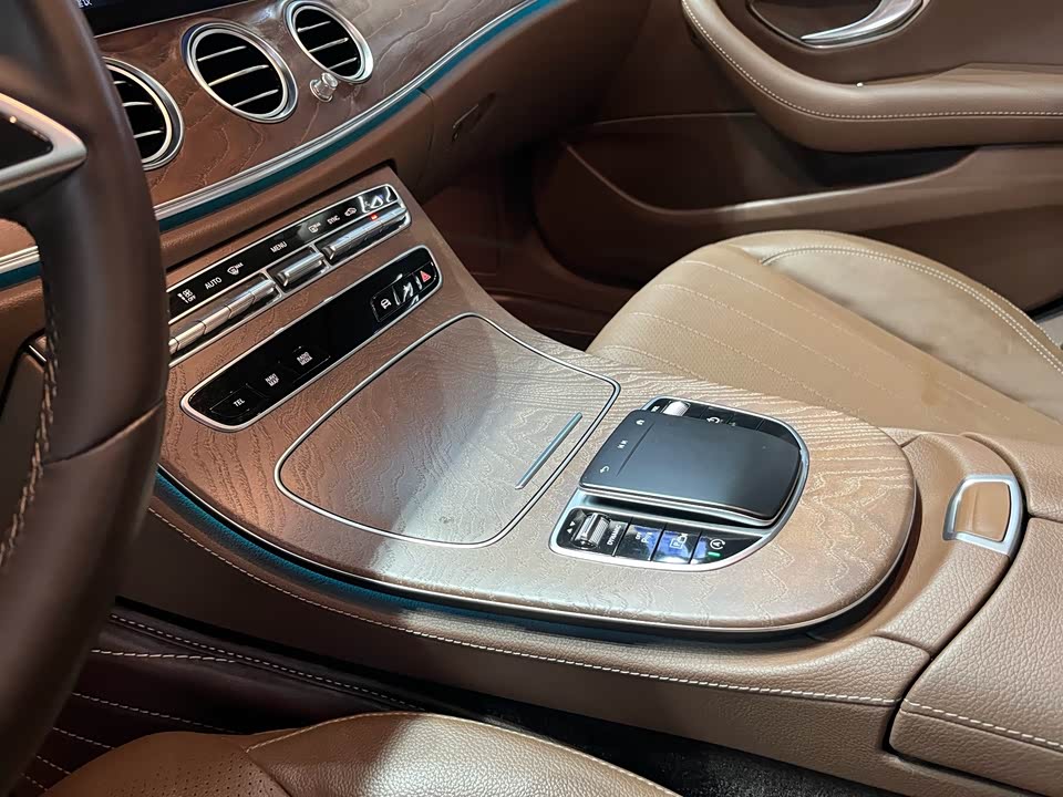 Mercedes-Benz E-class Mercedes-Benz E-class