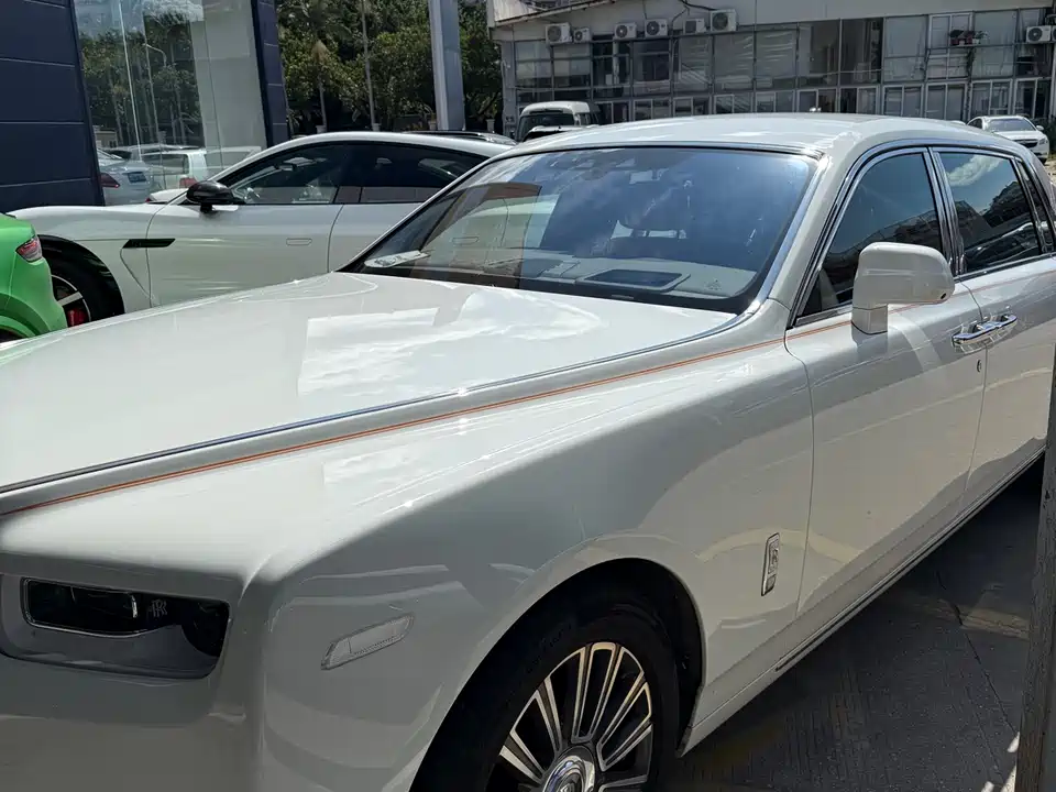 Rolls-Royce Phantom