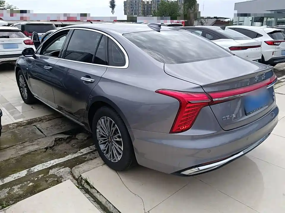 Hongqi H5