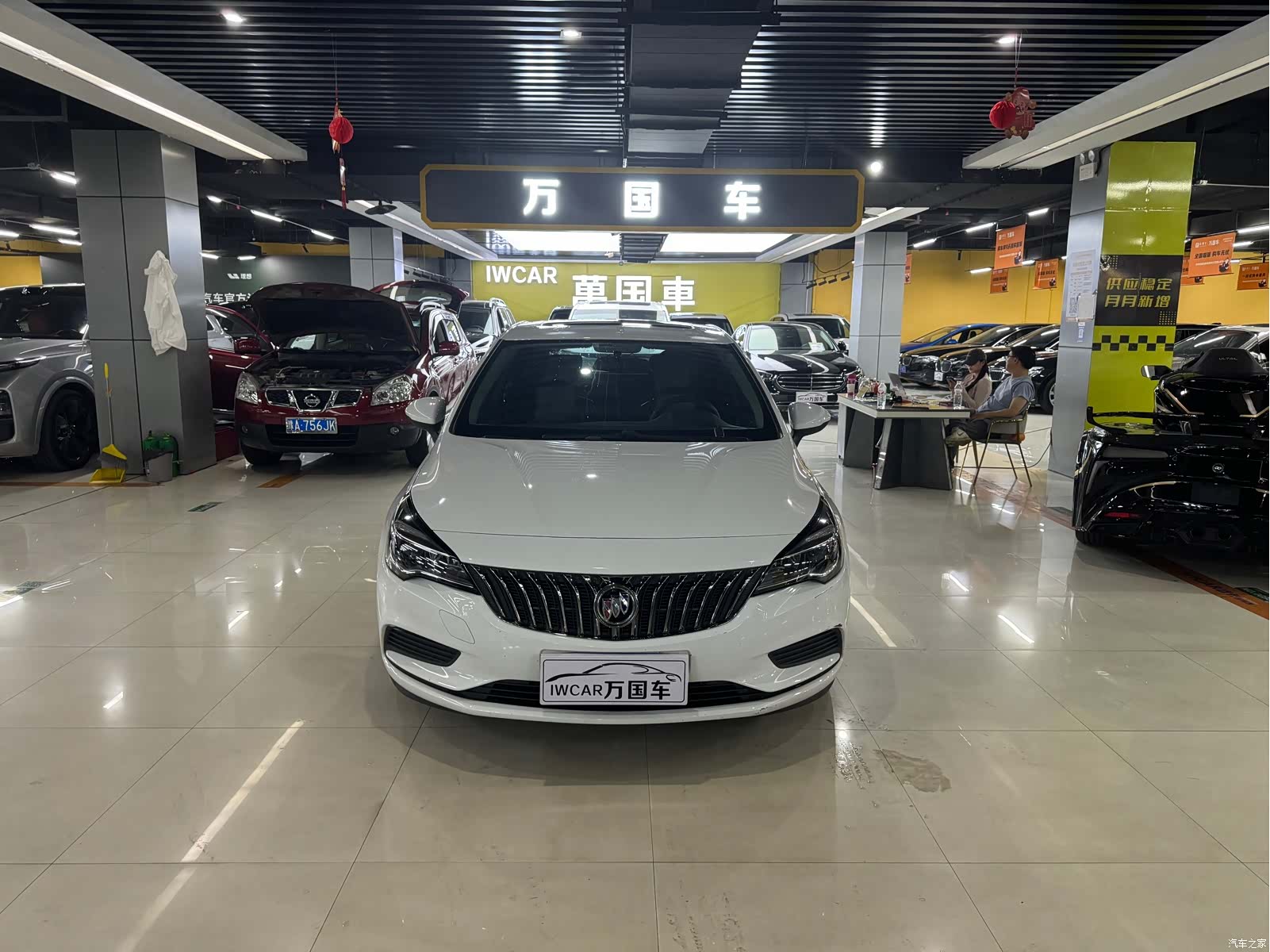 Buick Verano, 2017 1