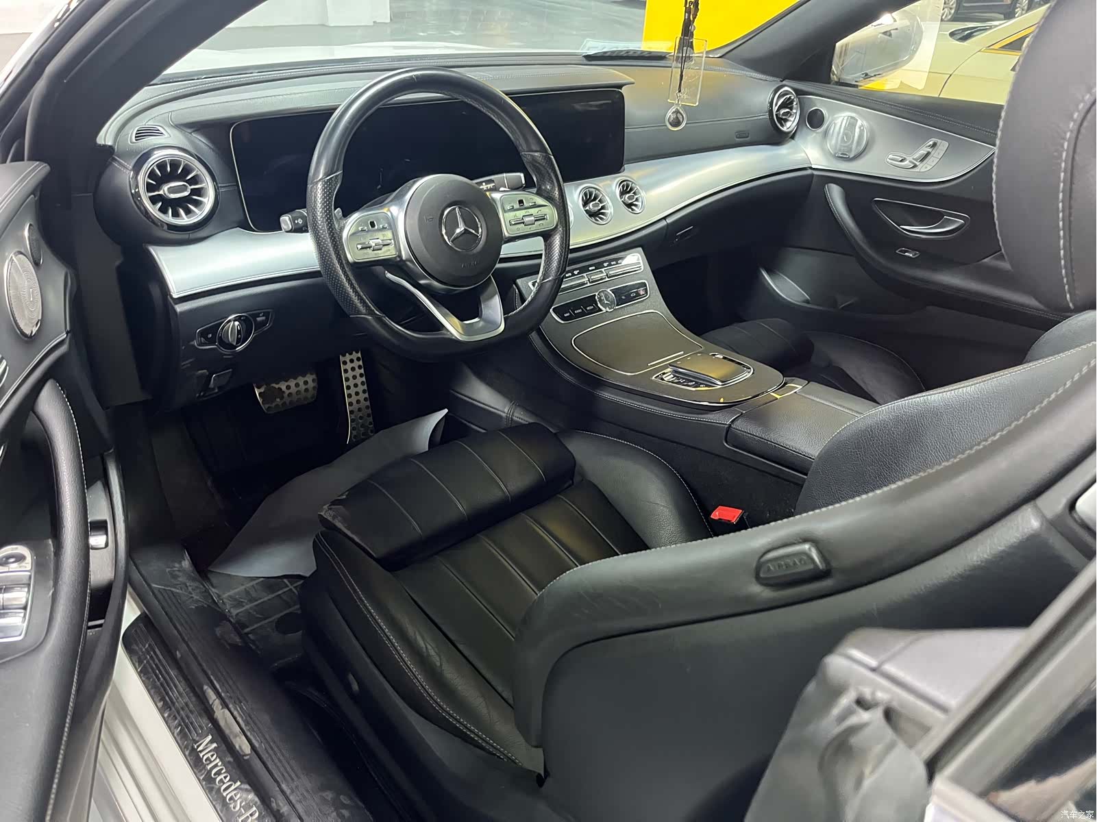 Mercedes-Benz E-Class, 2019 3