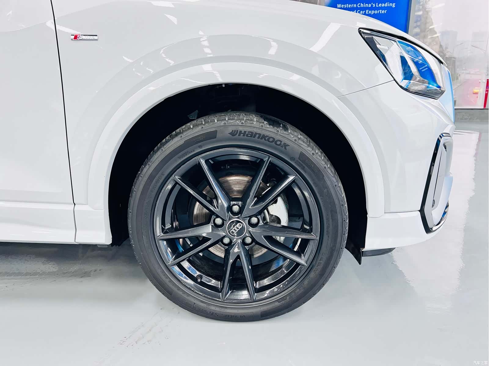 Audi Q2L, 2022 4