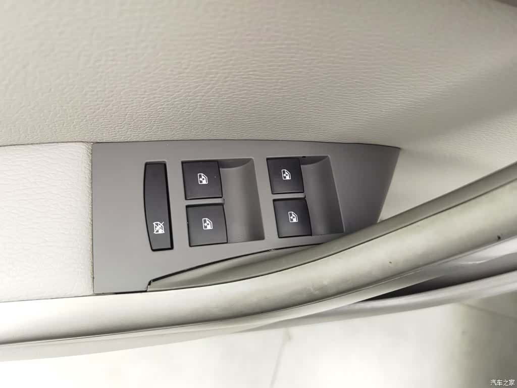 Buick XT, 2014 9
