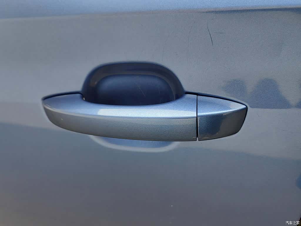 Roewe RX5, 2016 18
