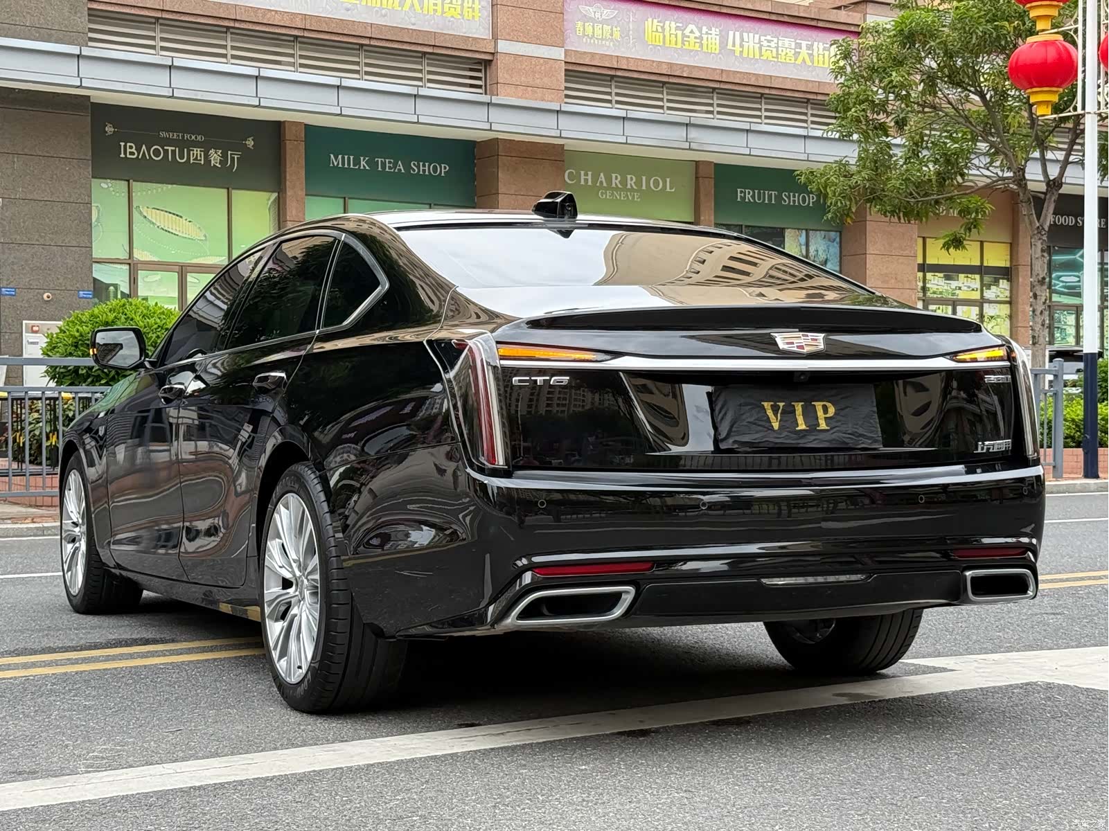 Cadillac CT6, 2023 все фото