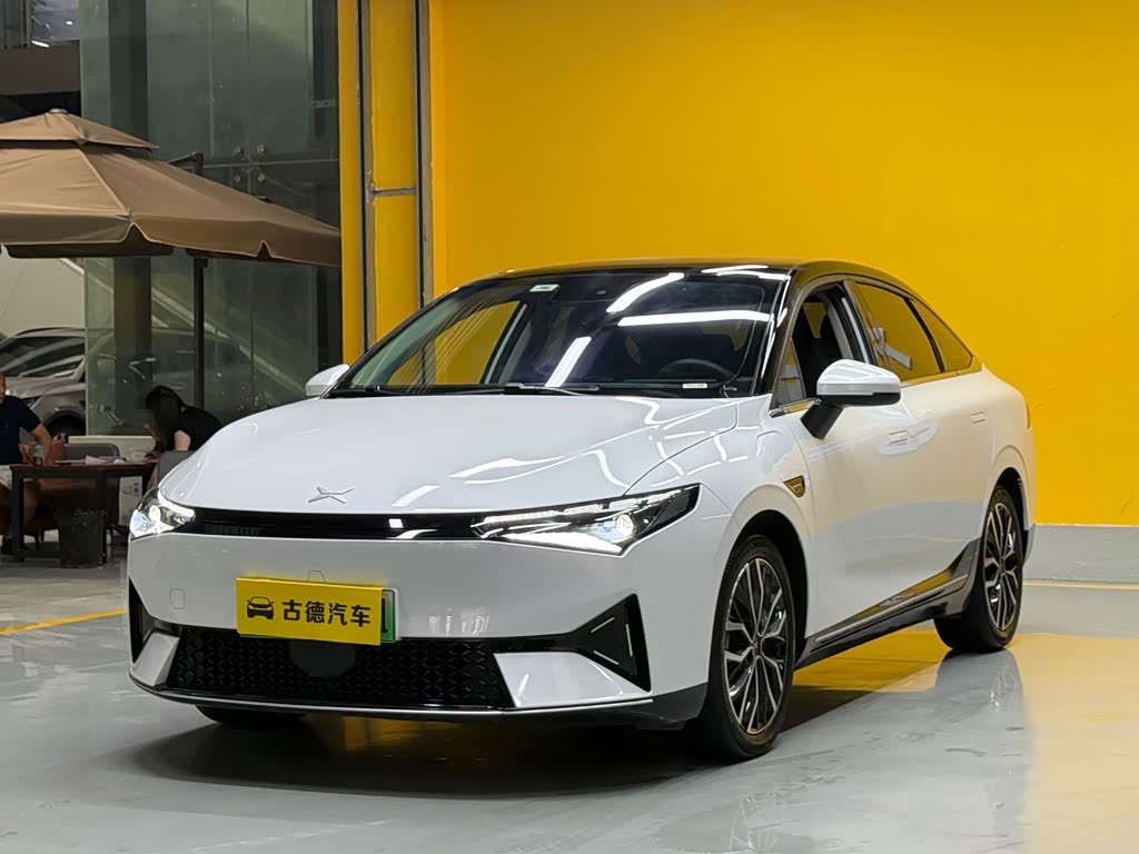 XPENG P5