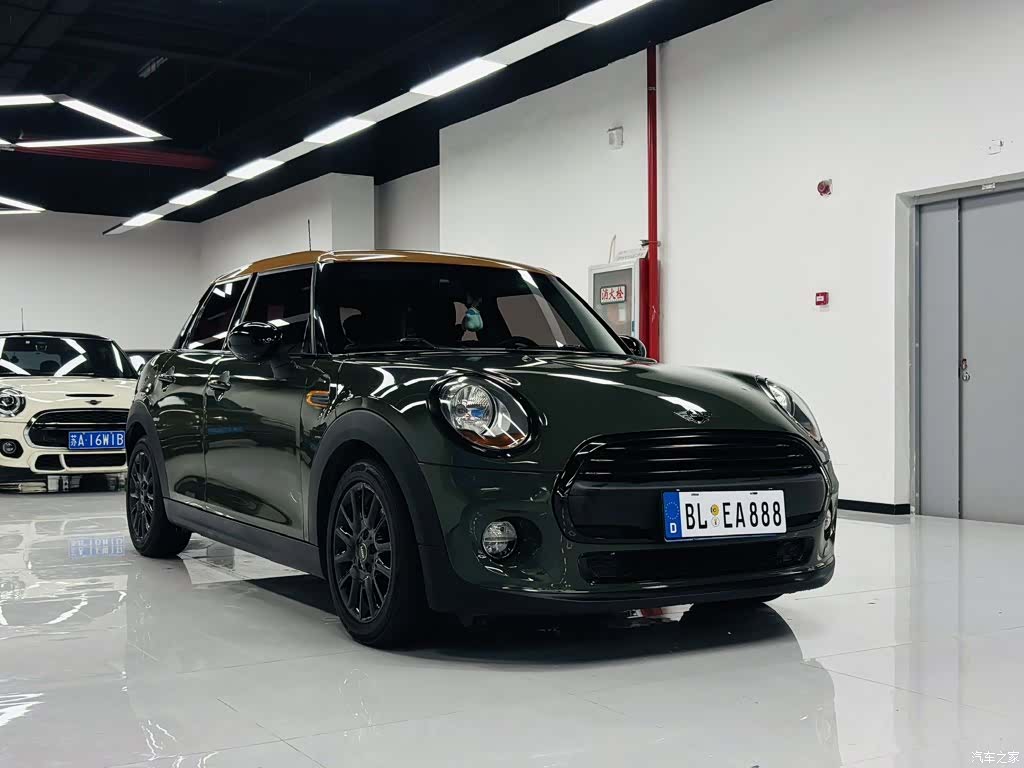 Mini ONE, 2018 3