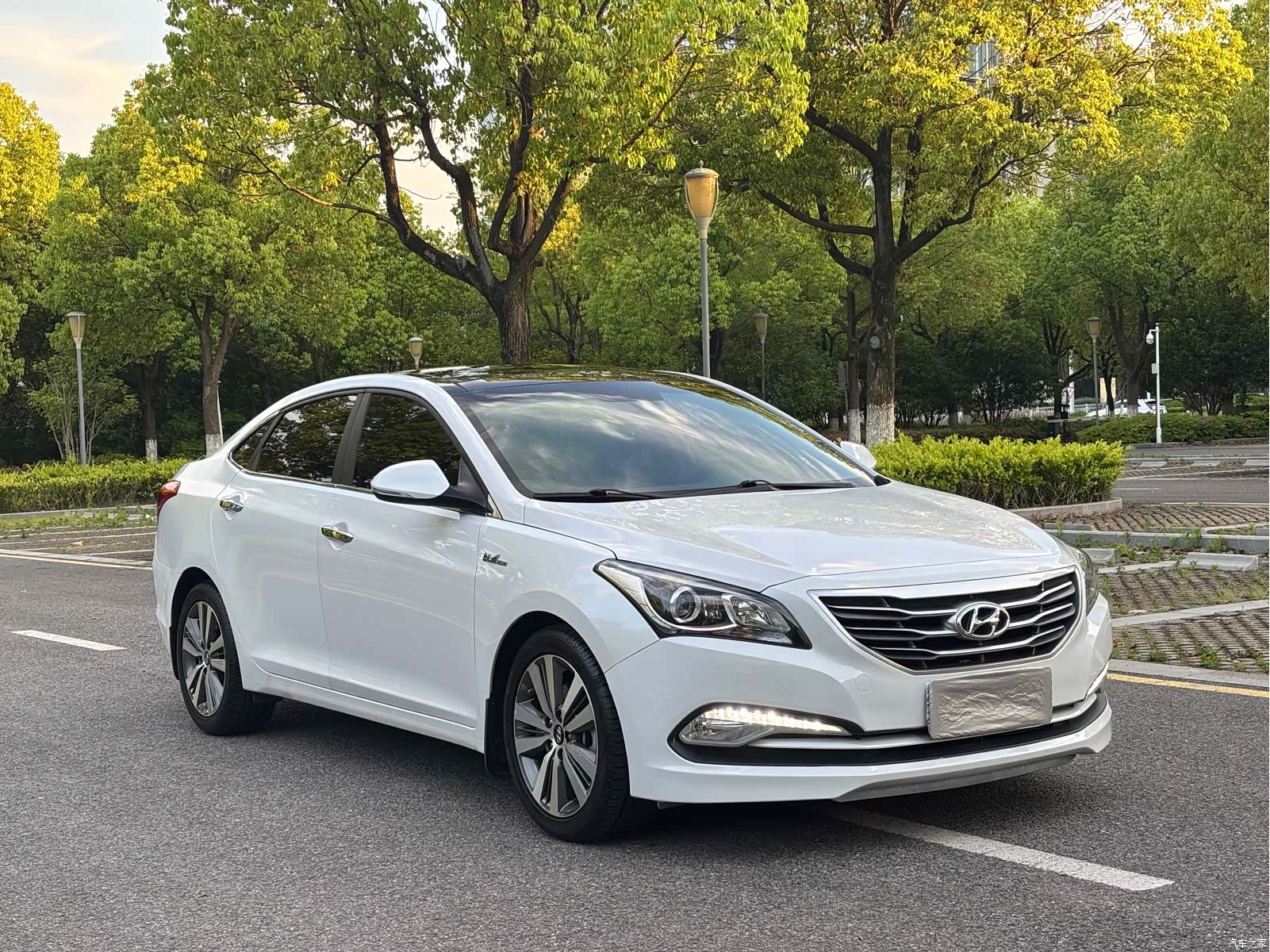 Hyundai GLS, 2017 3