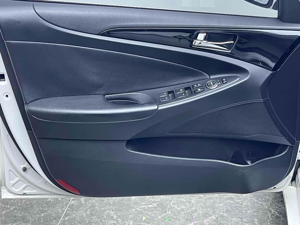 Hyundai Sonata Hyundai Sonata