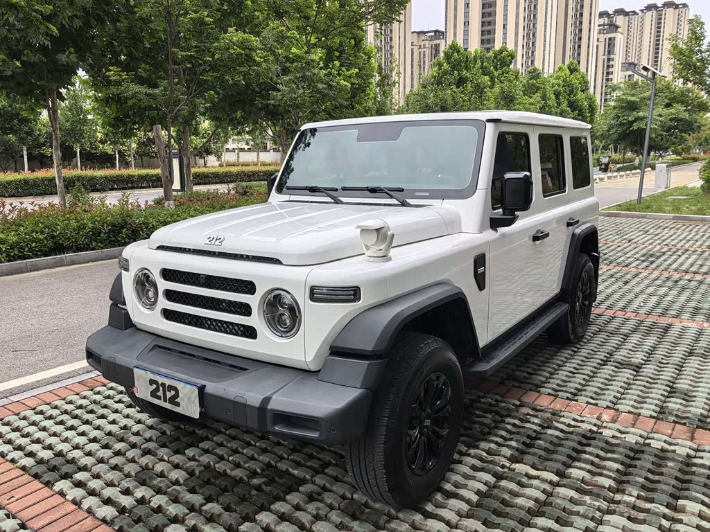 212 T01 2024 2.0T