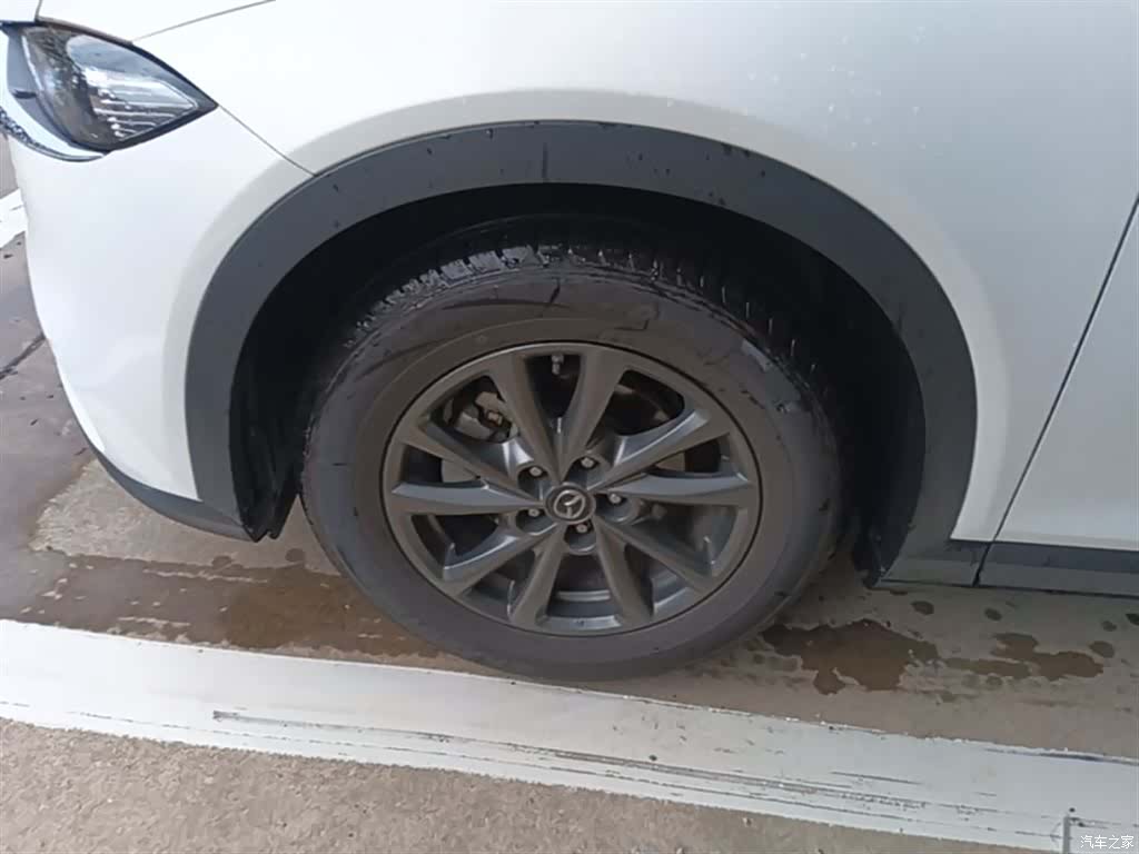 Mazda CX-4, 2021 23