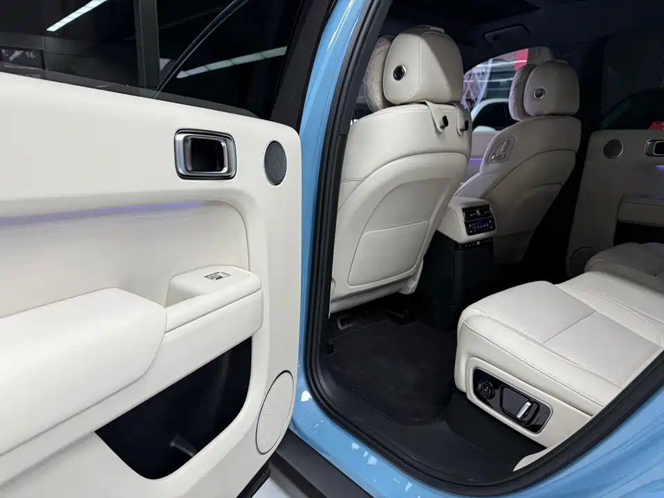 Li Auto Ideal L7