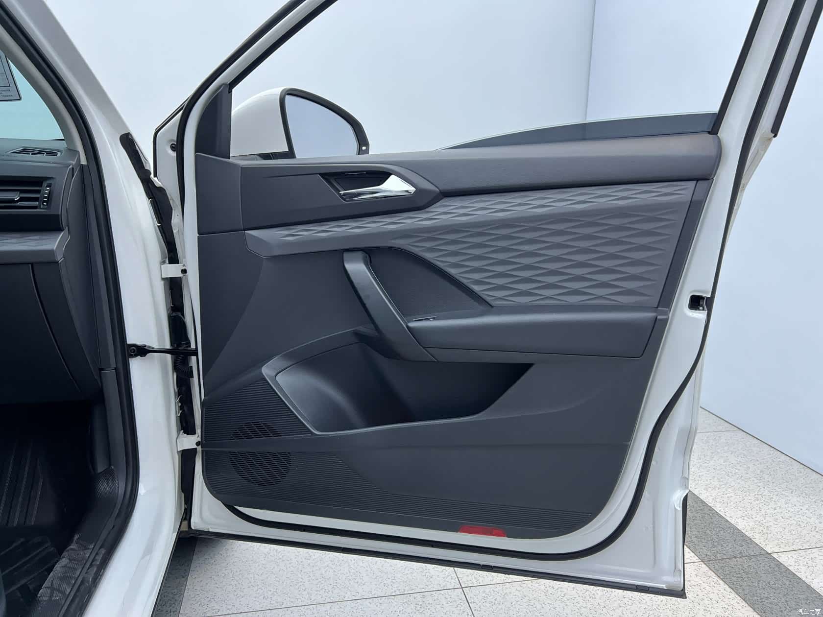 Volkswagen Tharu, 2022 17