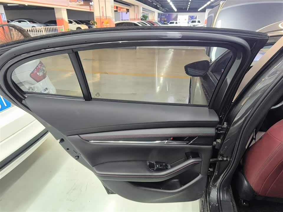 Mazda 3 Angkesaila Mazda 3 Angkesaila