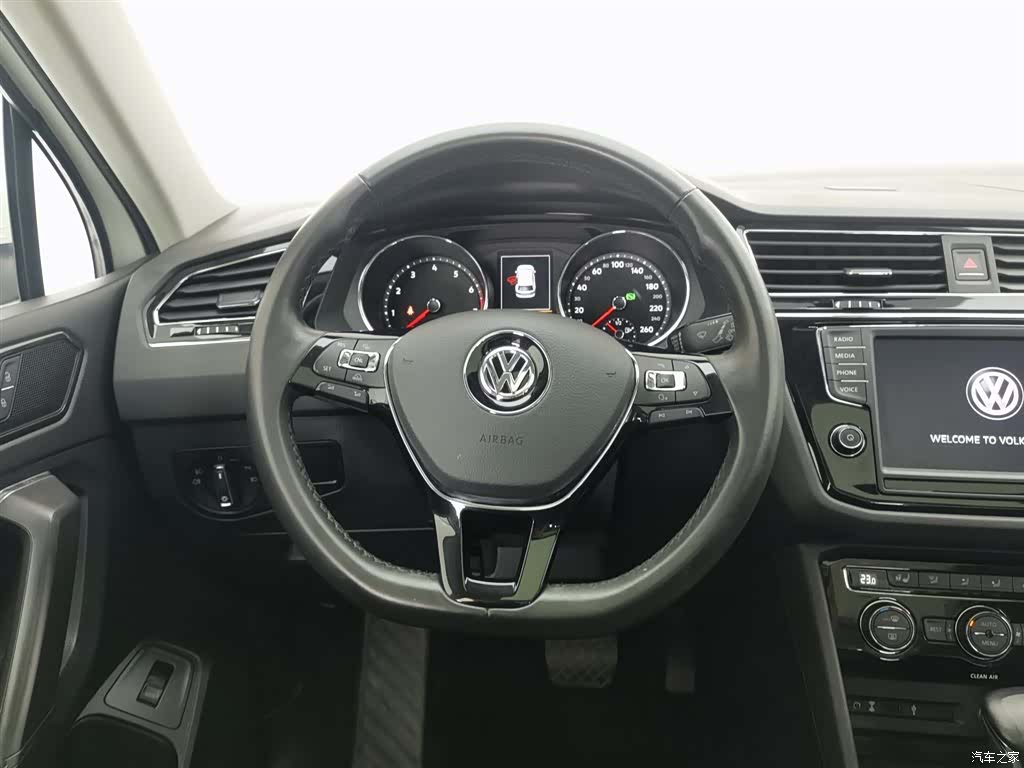 Volkswagen Tiguan L, 2018 11