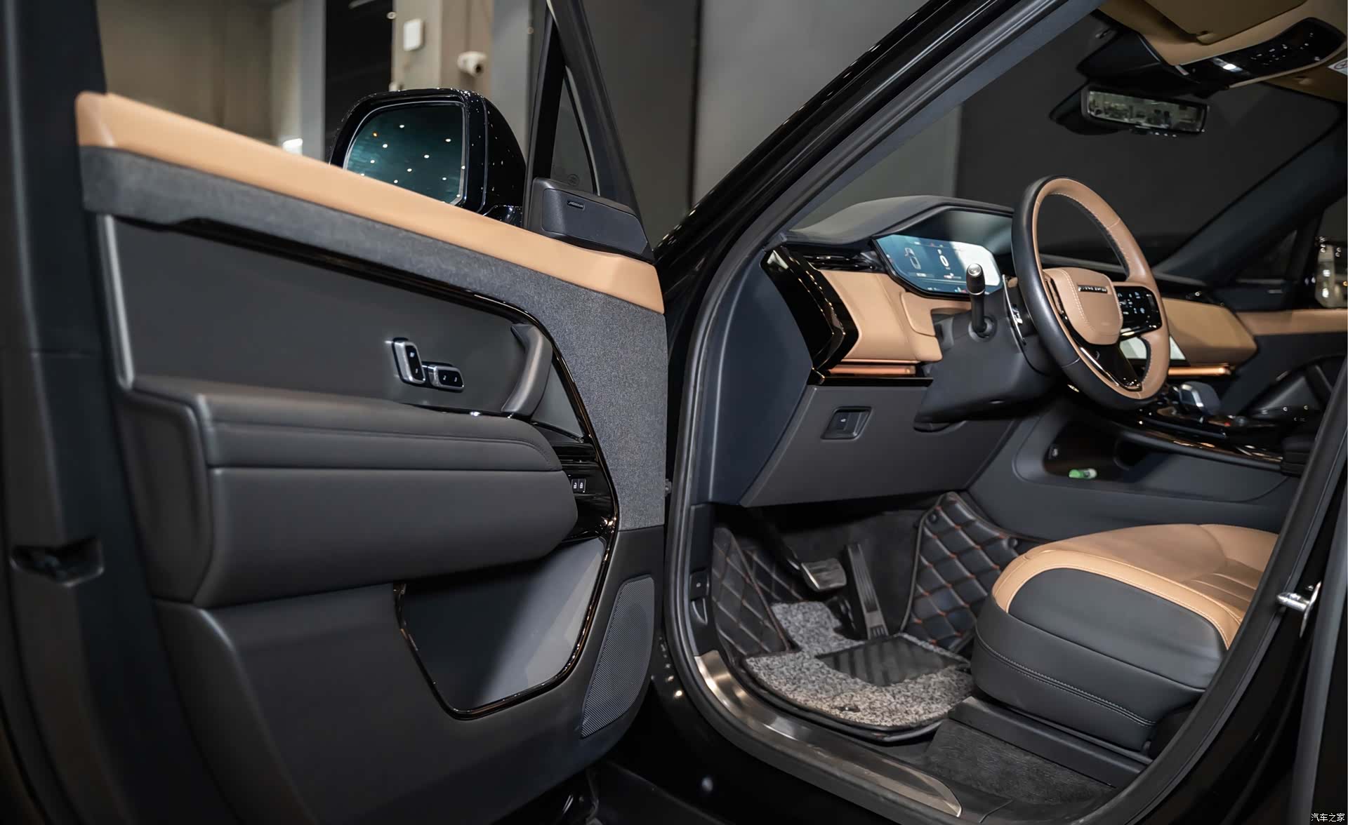 Land Rover Range Rover, 2023 18