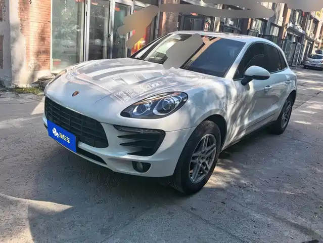 Porsche Macan 2015 — купить из Китая под заказ