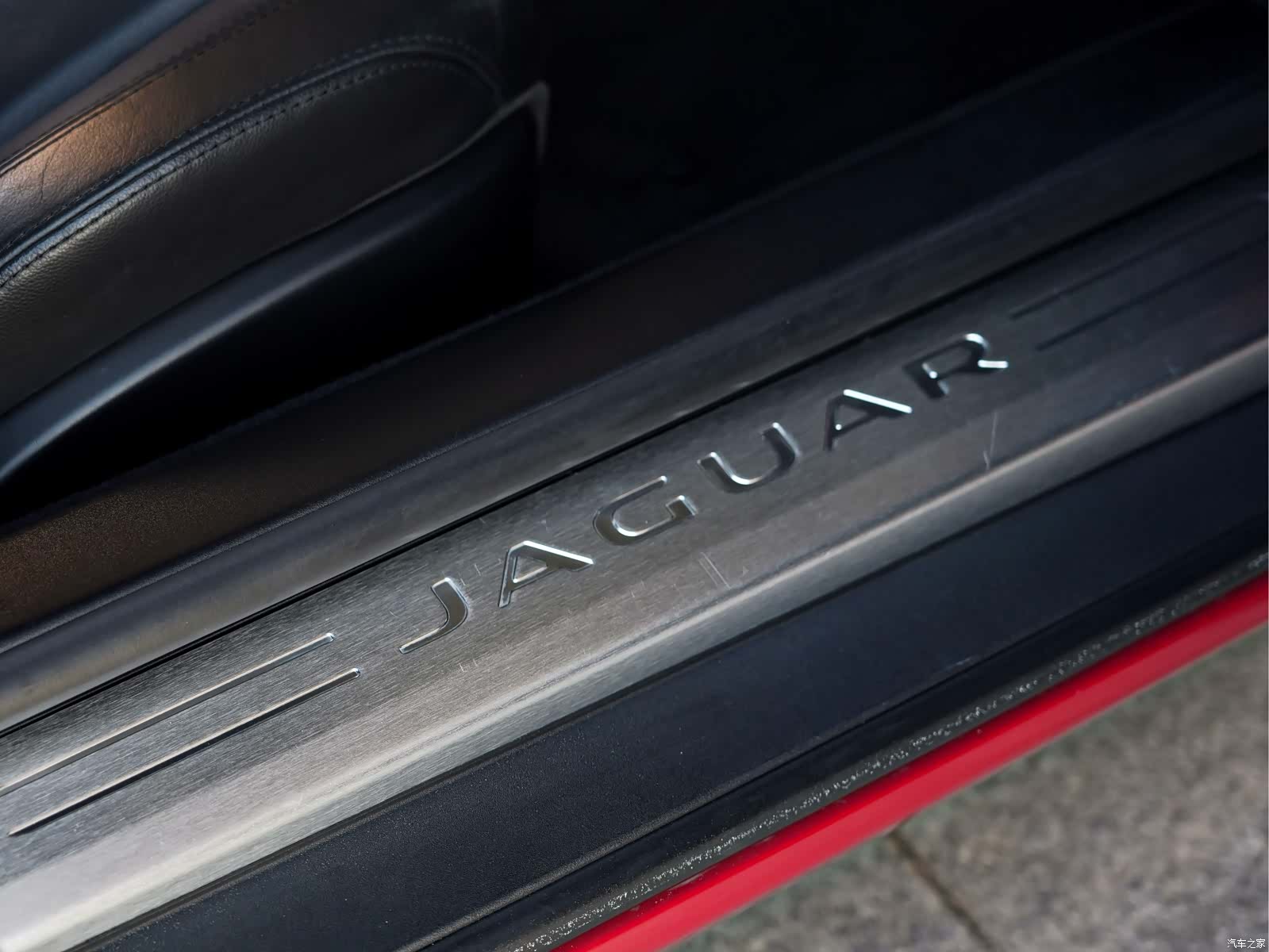 Jaguar F-TYPE, 2015 11