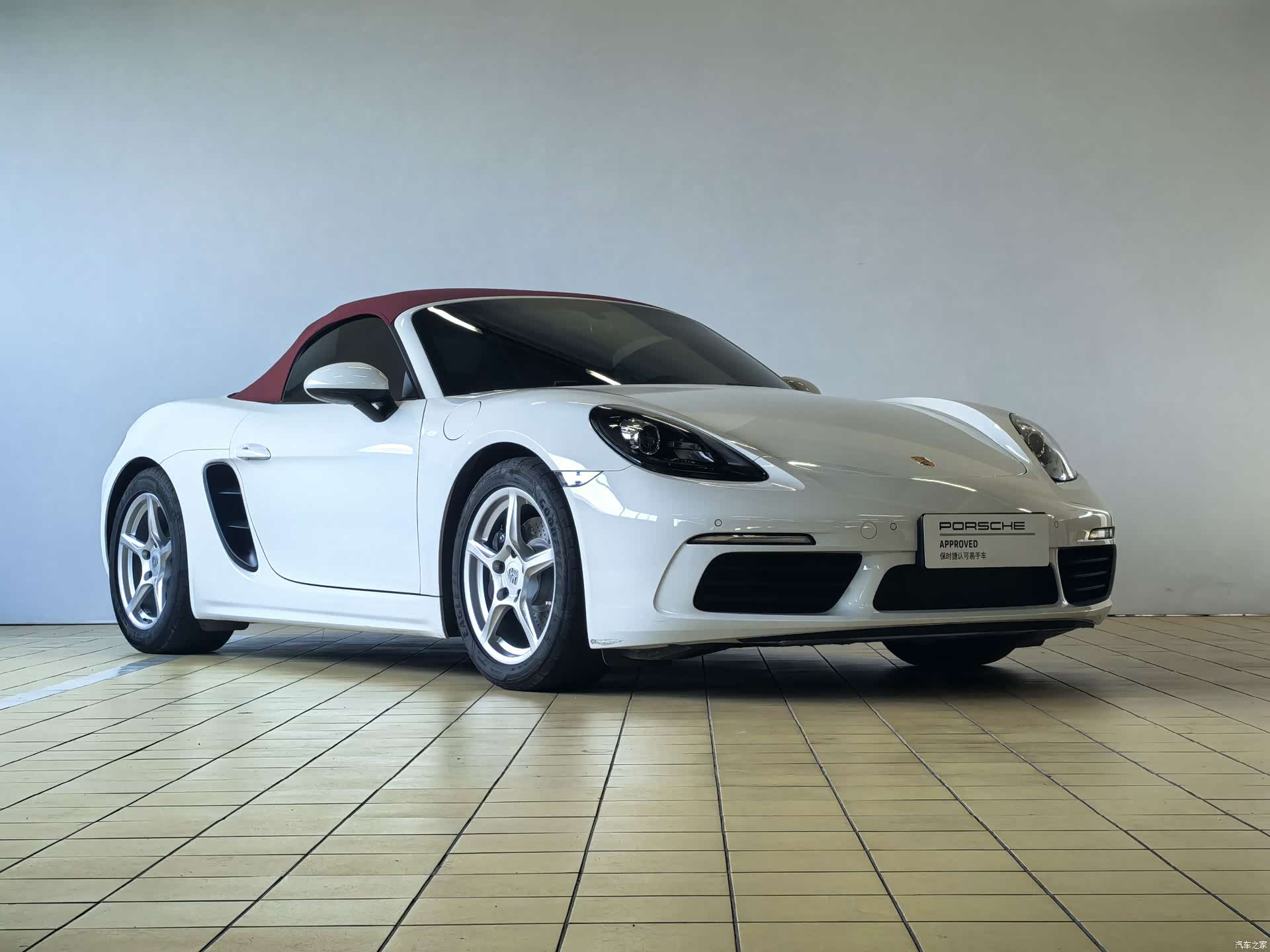 Porsche Boxster, 2024 3