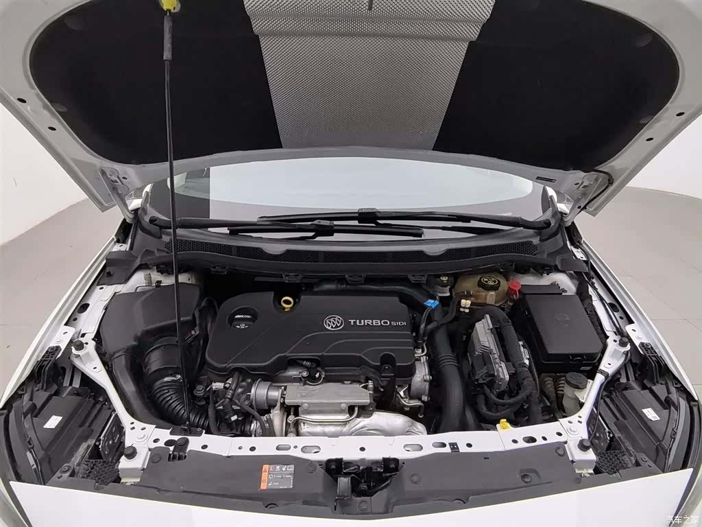 Buick Verano, 2018 6