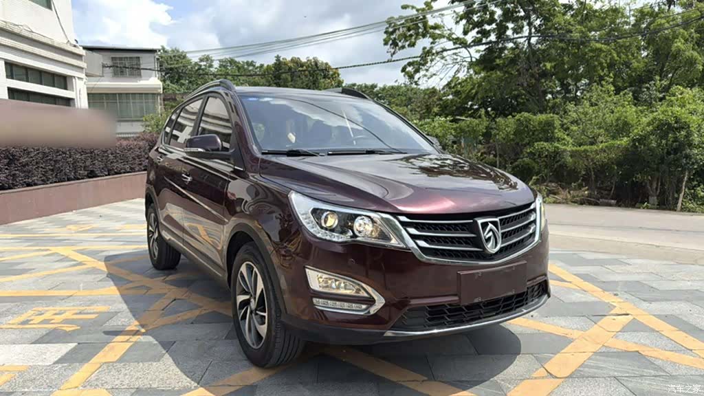 Wuling 560, 2017 14