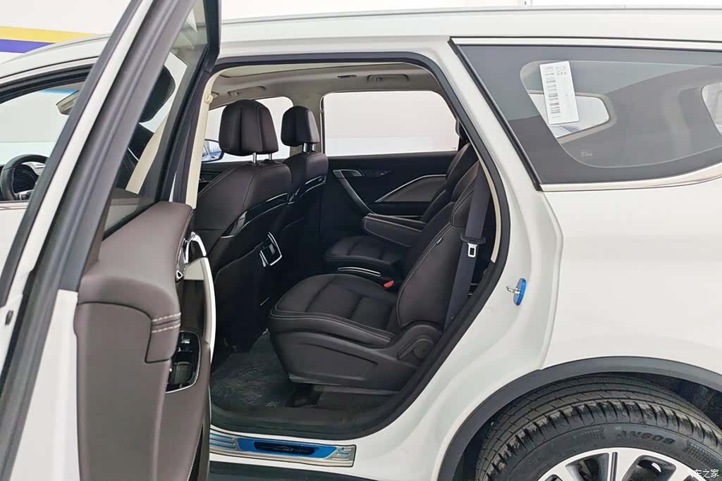Geely Jiaji, 2019 11