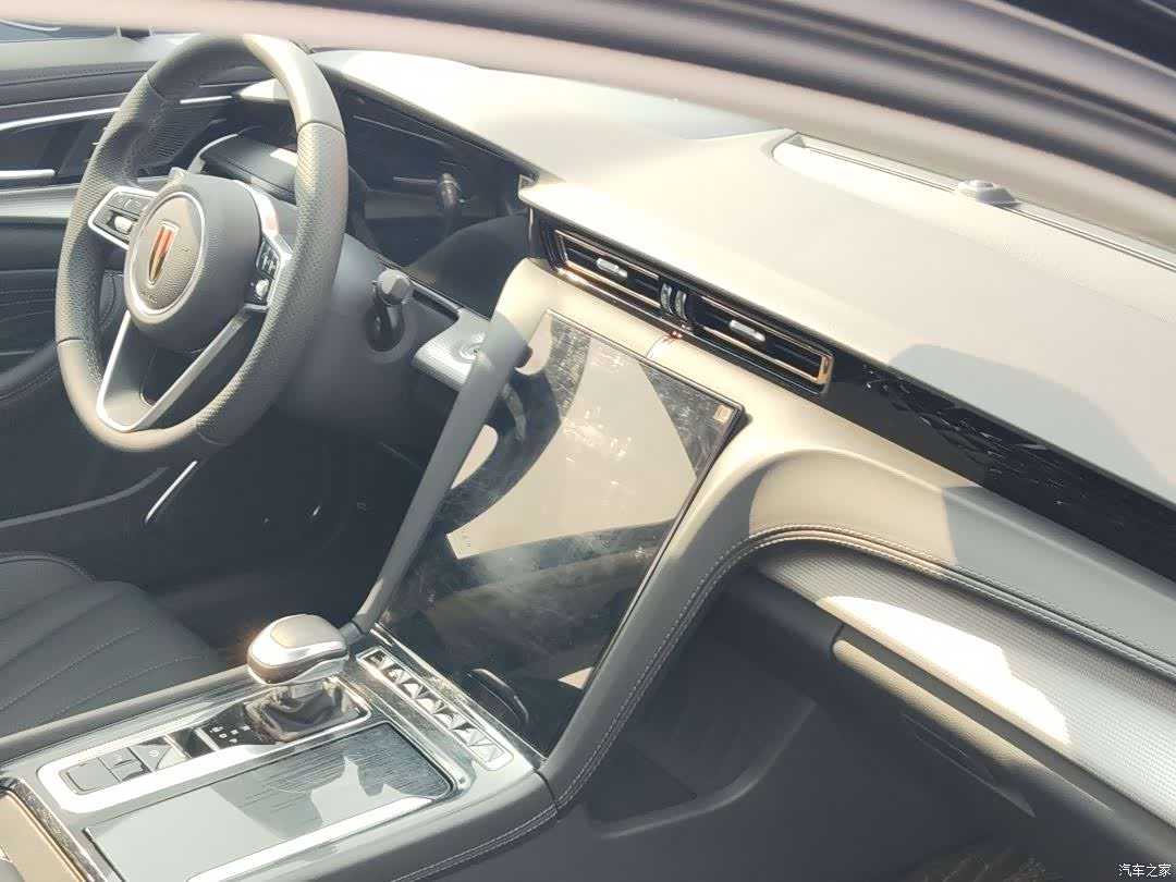 Hongqi H5, 2023 4