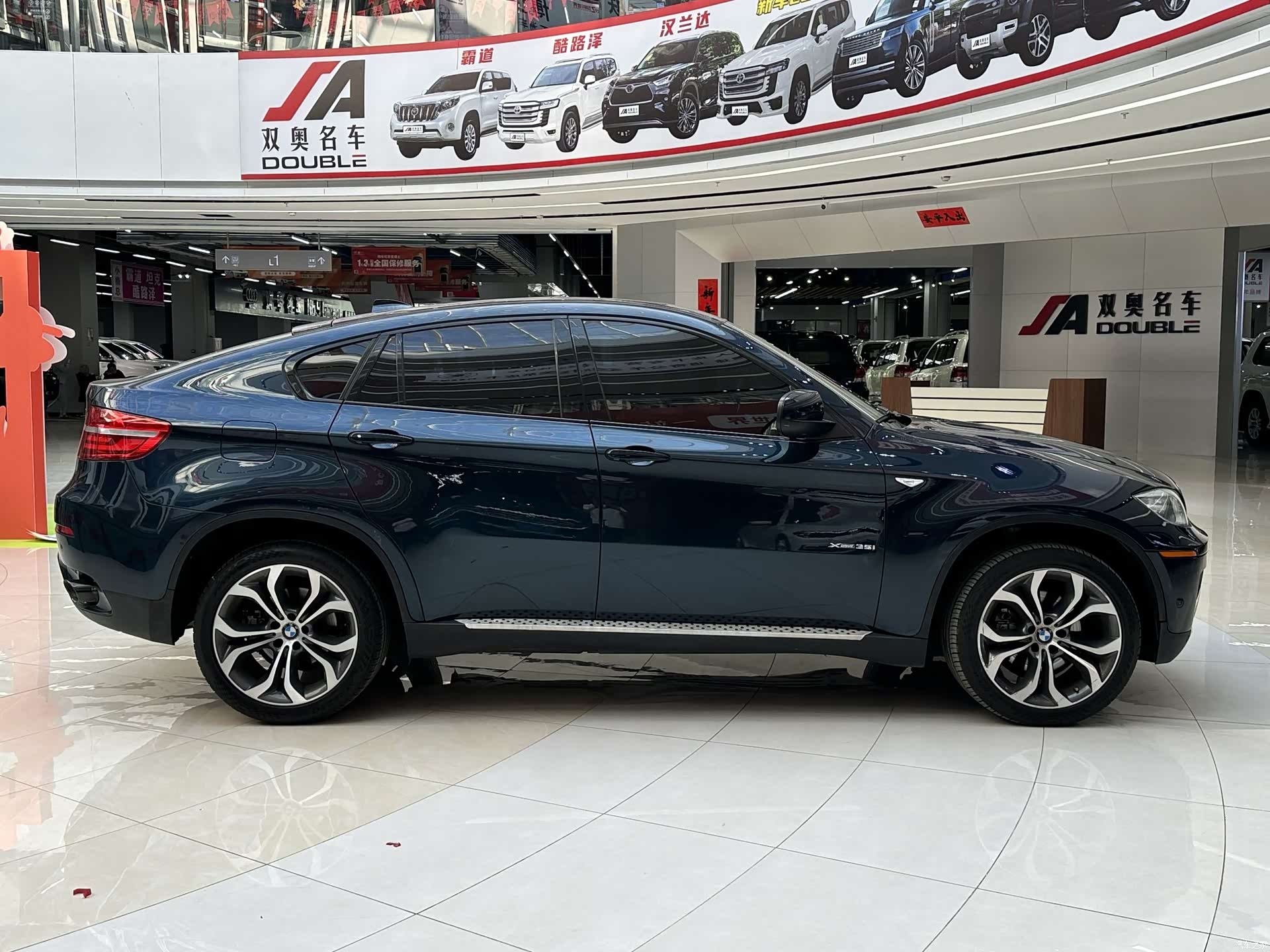 BMW X6, 2013 11