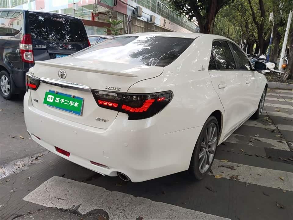 Toyota Reiz Toyota Reiz