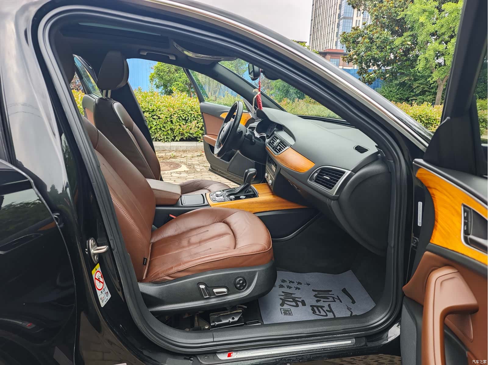 Audi A6L, 2018 все фото