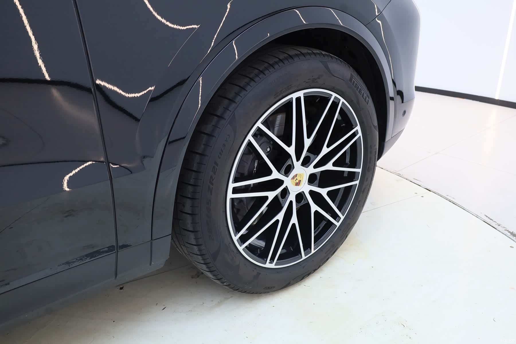 Porsche Cayenne, 2024 все фото