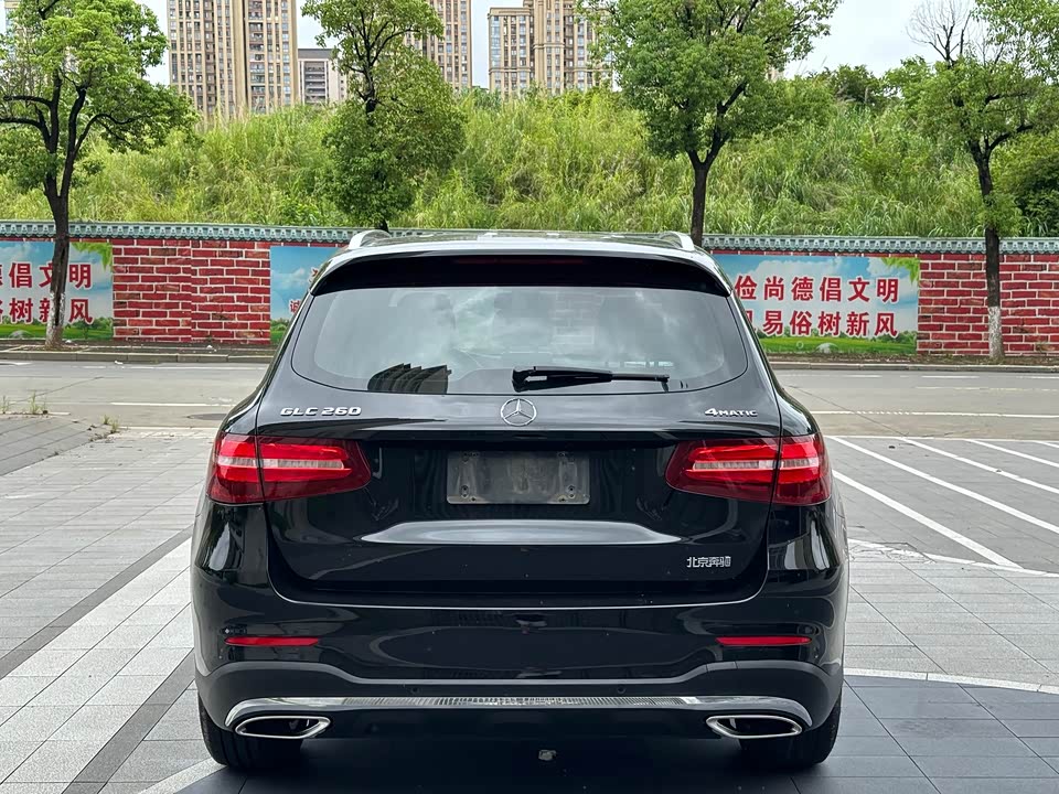 Mercedes-Benz GLC Mercedes-Benz GLC