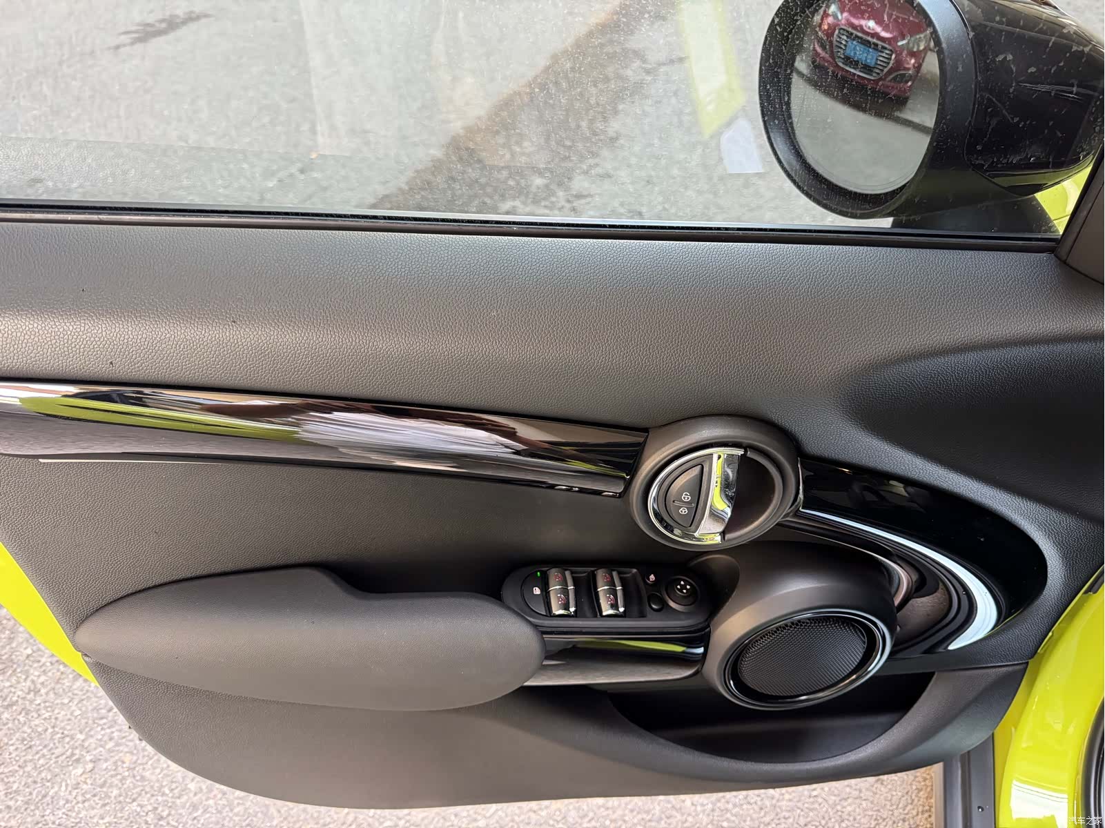 Mini Cooper, 2023 12