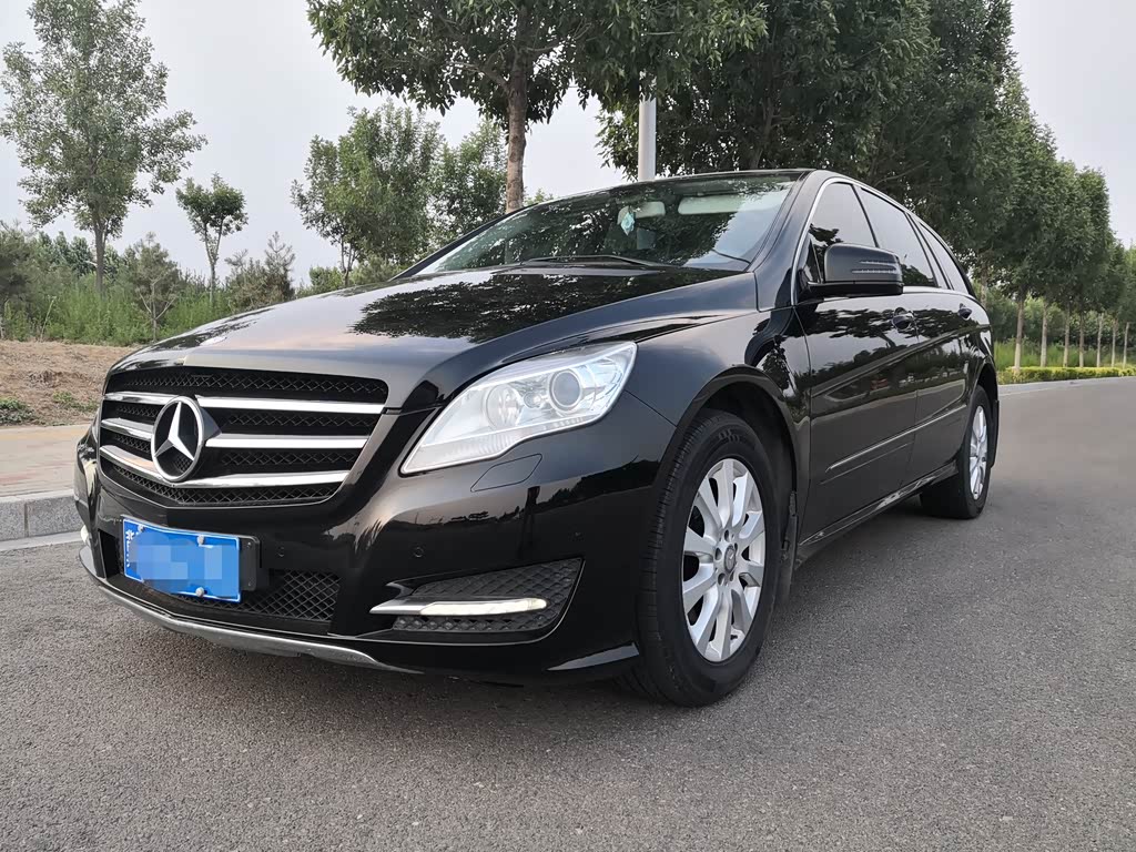 Mercedes-Benz R
