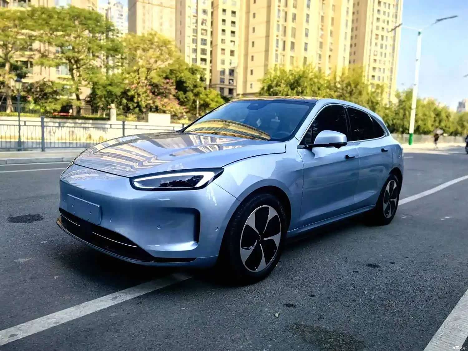 AITO M5, 2023 1